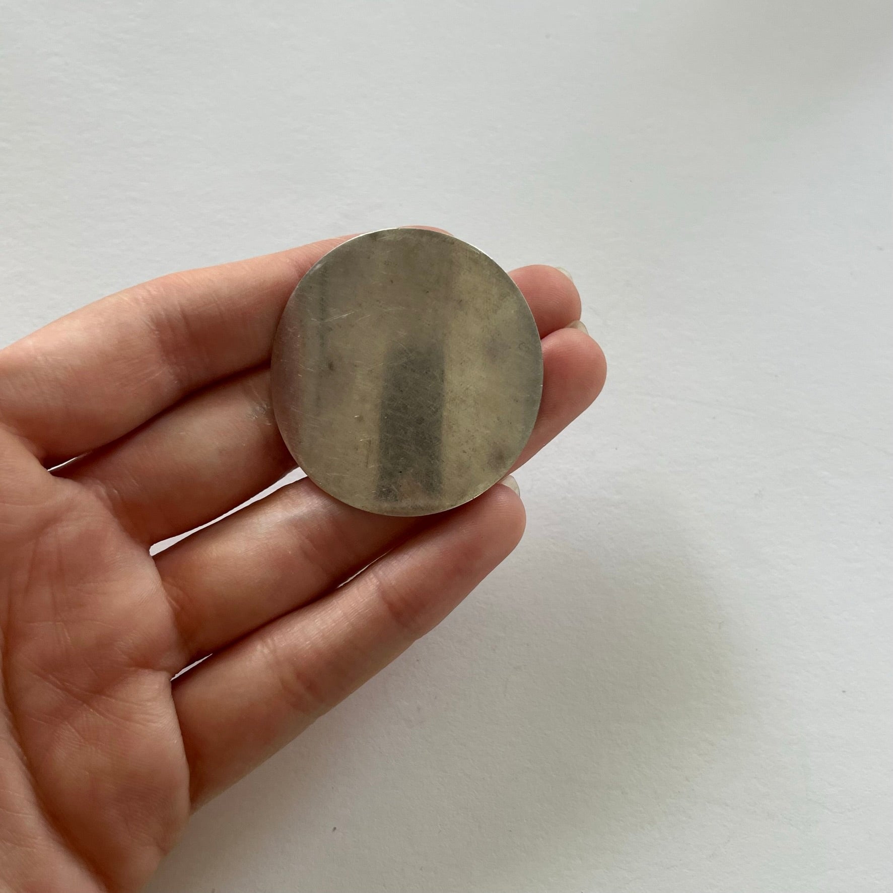VINTAGE STERLING SILVER CIRCLE MODERNIST PENDANT