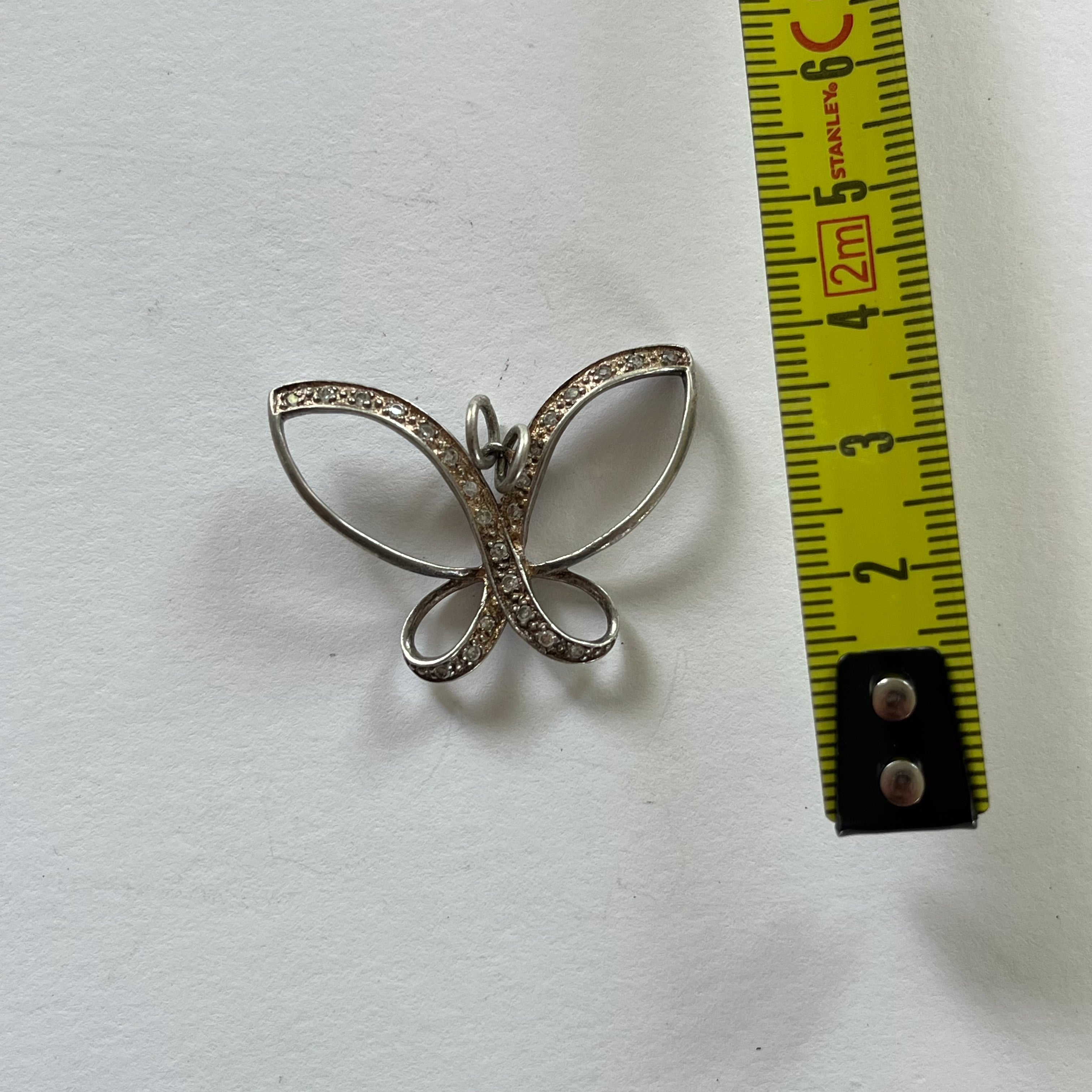 VINTAGE STERLING SILVER BUTTERFLY PENDANT WITH STONES