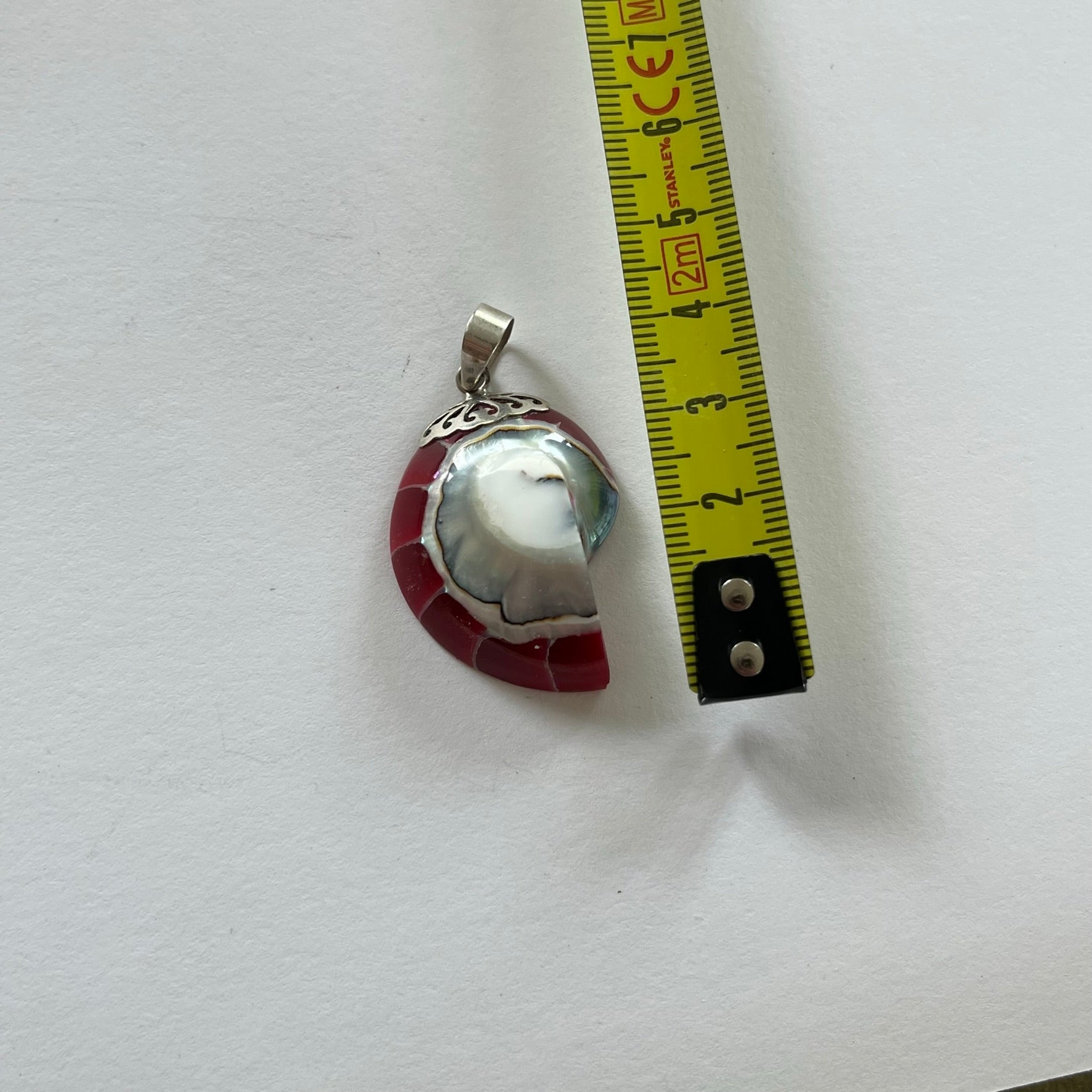 VINTAGE STERLING SILVER SHELL PENDANT 7