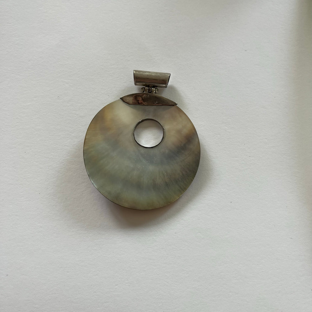 VINTAGE STERLING SILVER CUTOUT CIRCLE CHARM
