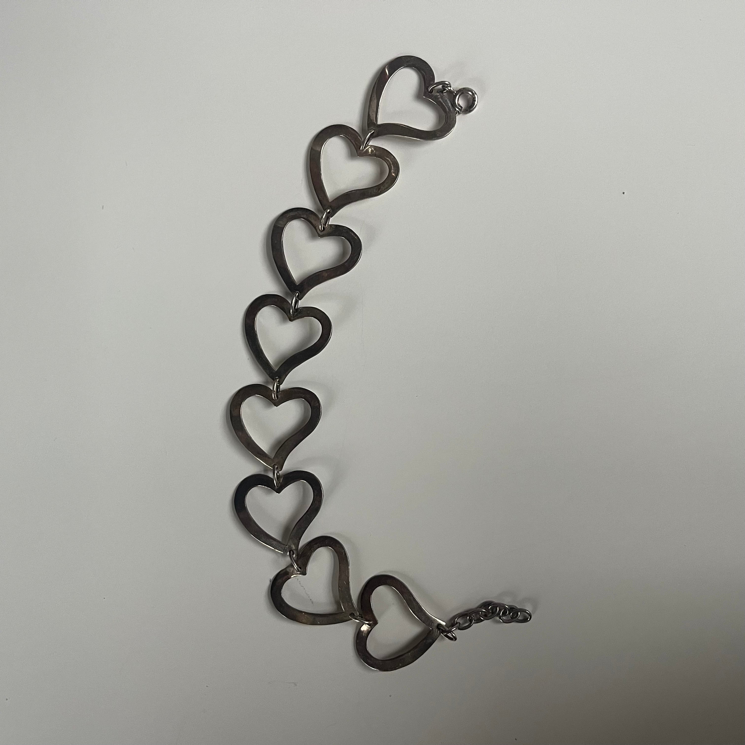 Vintage Cut out love heart bracelet
