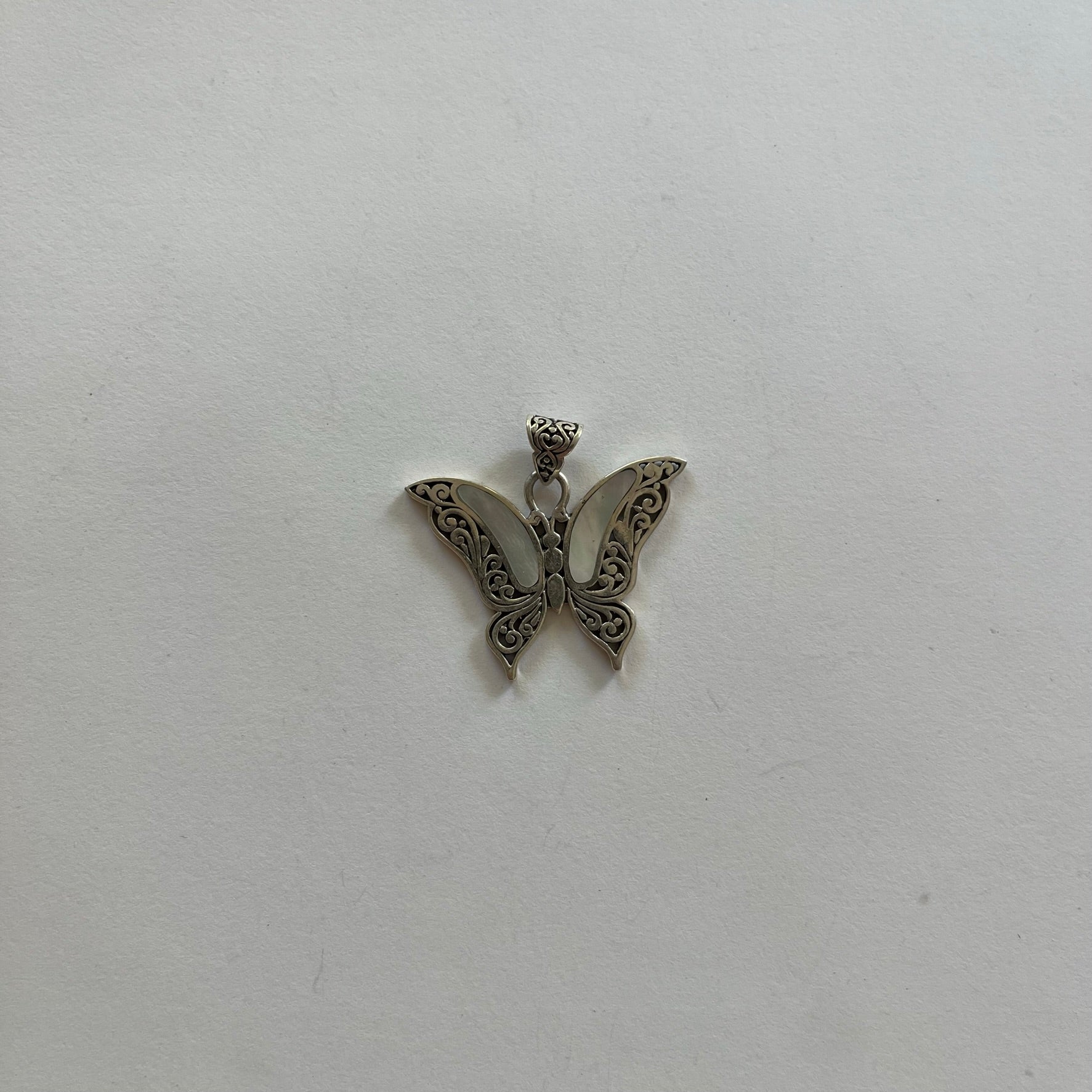 VINTAGE STERLING SILVER MOTHER OF PEARL BUTTERFLY